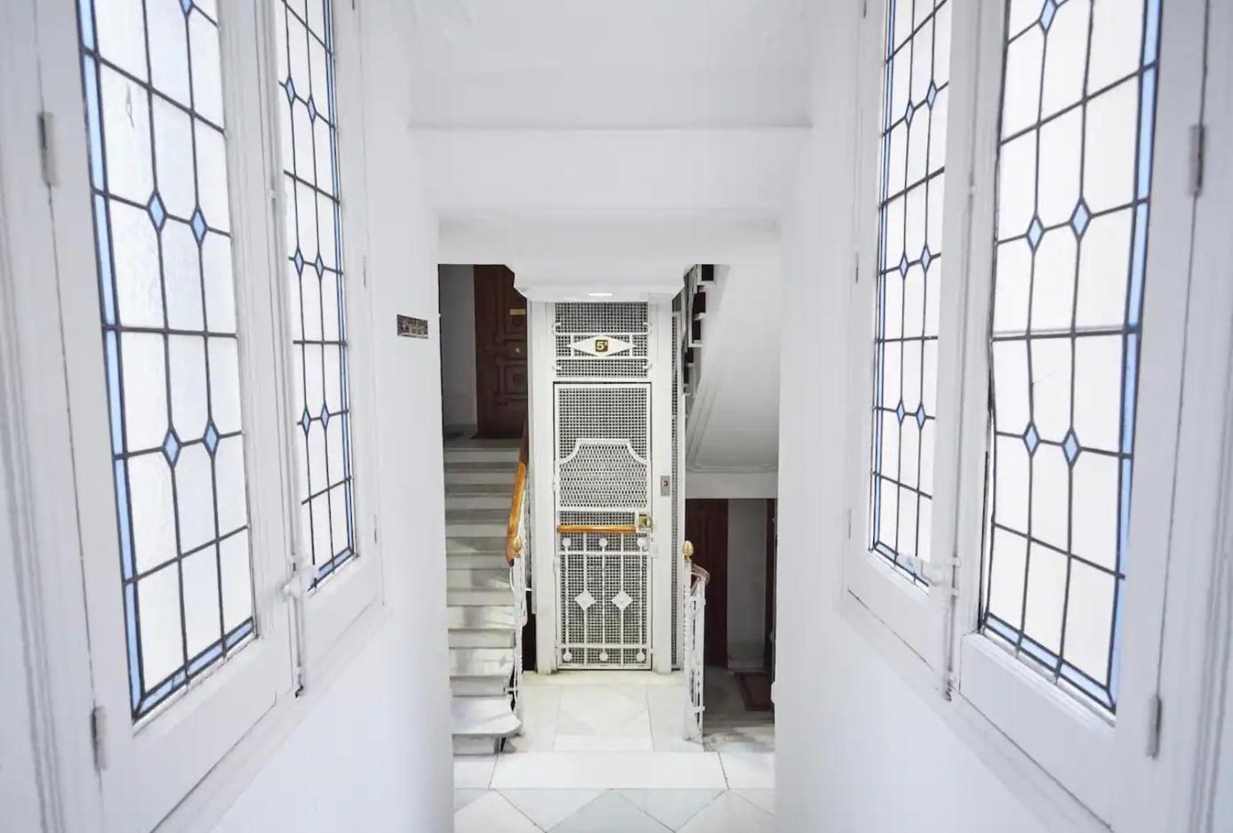 Estudio Con Vistas Alcalaretiro Madrid Extérieur photo